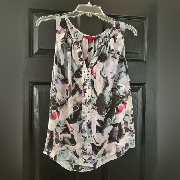 Jennifer Lopez Tops - Jennifer Lopez Multicolor Abstract Floral Button-Front Camisole